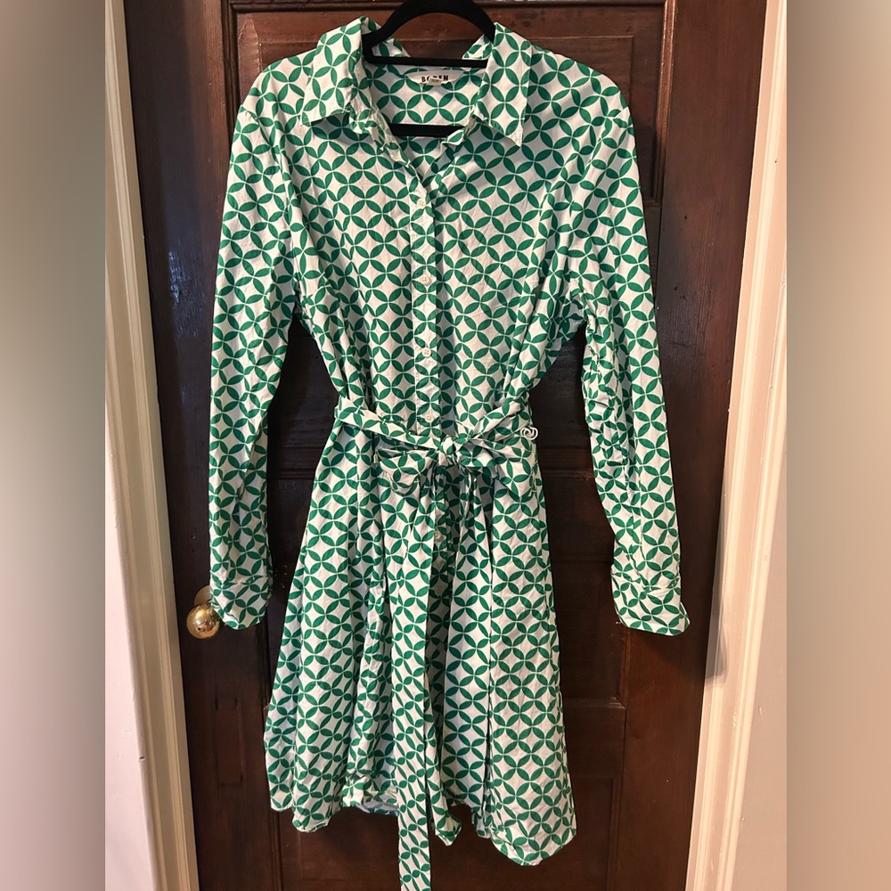 Boden Green and White Cuffed Sleeve Shirt Dress